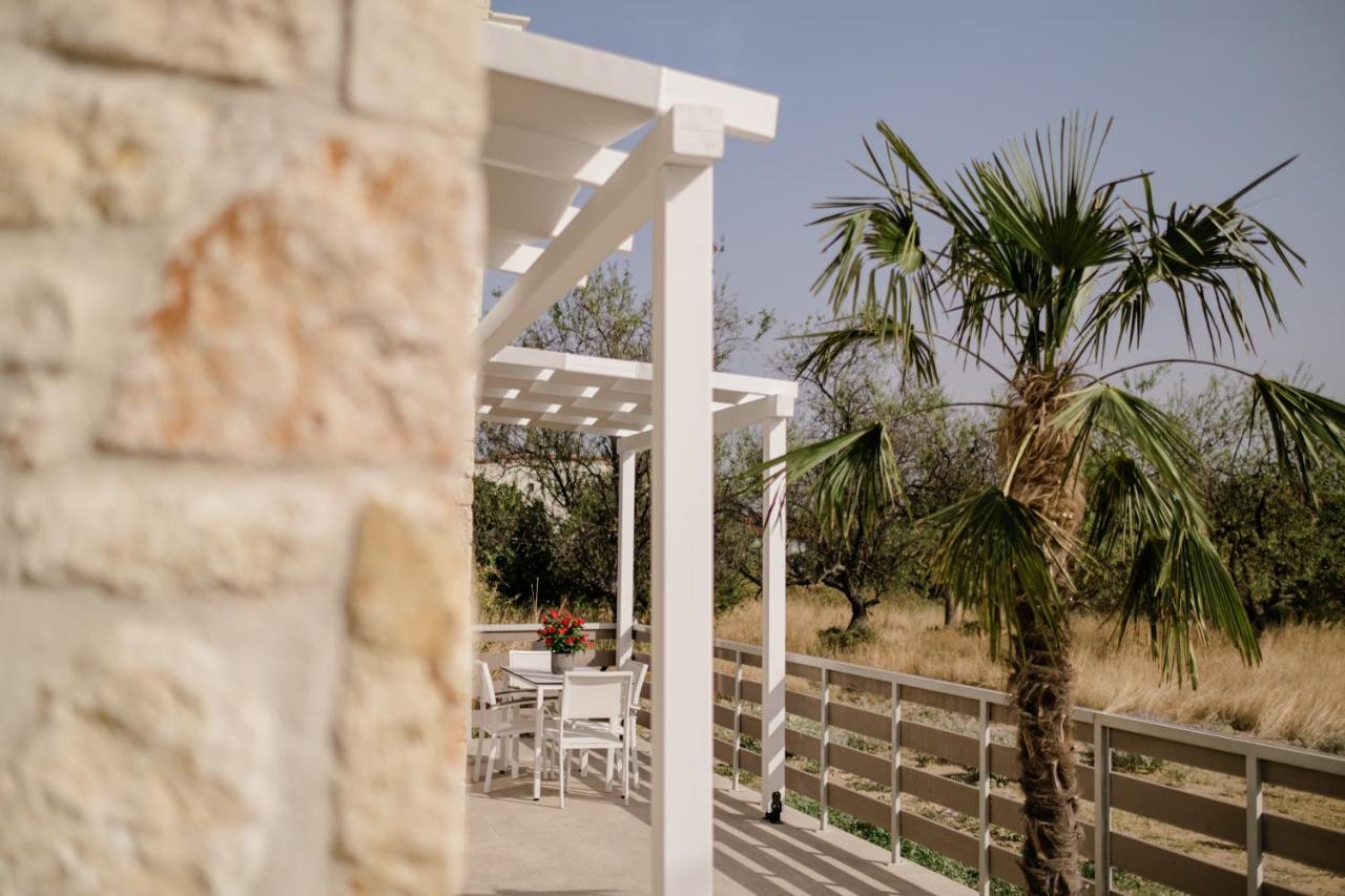 Villa Casale à Nikiti  Extérieur photo